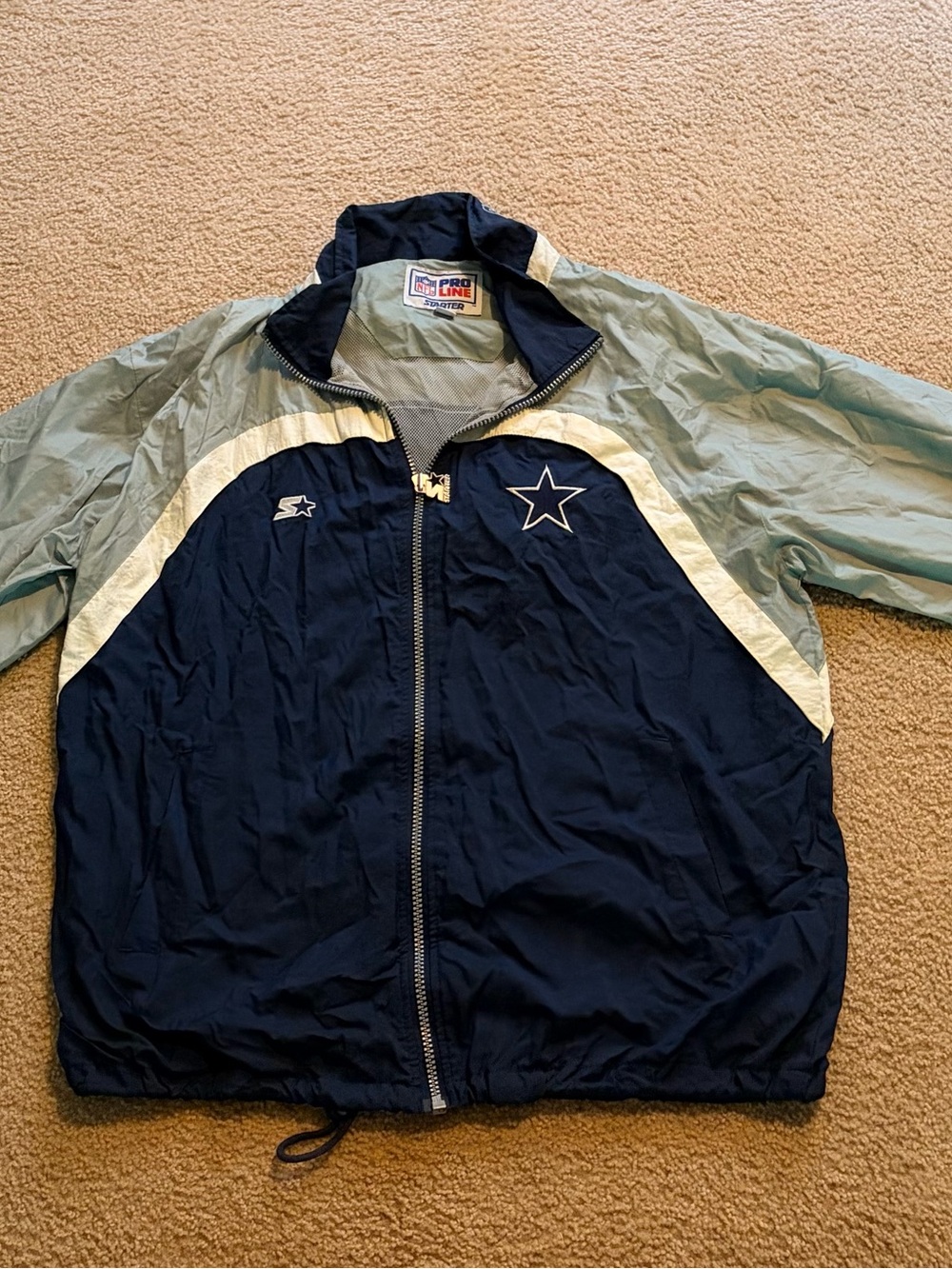 Vintage Dallas Cowboys
Windbreaker hoded starter men's
Large 50" jacket